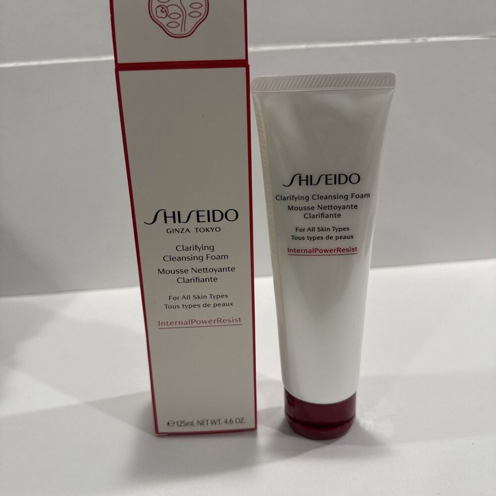 Shiseido Clarifying Cleansing Foam for All Skin Types 4.6 oz / 125ml  NIB Sealed
